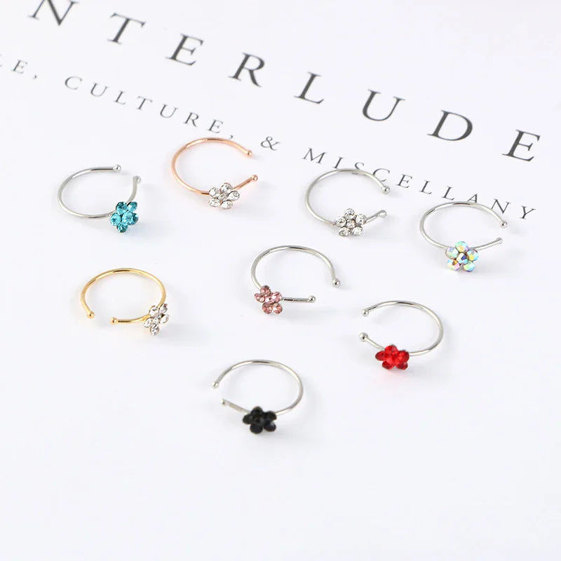 Faux Piercing Fleur pour Nez