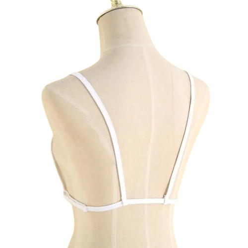 cache poitrine blanc derriere