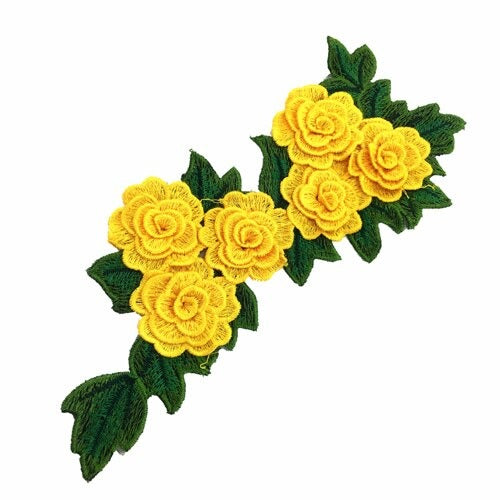 Cache décolleté en tissu brodé en fleur 9